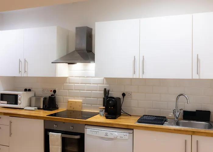 The Maddox - Serviced Apartments